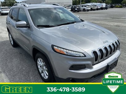 Used 2016 Jeep Cherokee Latitude w/ Safety/Convenience Group