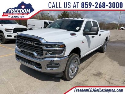 New 2025 RAM 3500 Tradesman w/ Chrome Appearance Group
