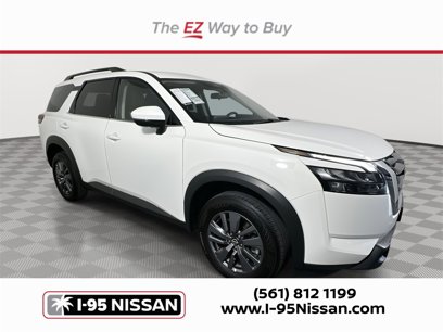 Certified 2024 Nissan Pathfinder SV