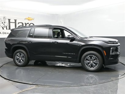 New 2025 Chevrolet Traverse LT w/ Enhanced Driving Package