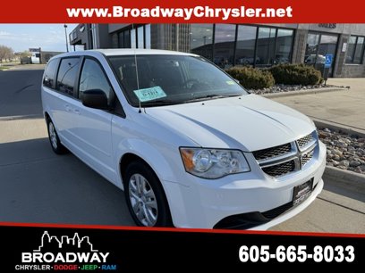 Used 2016 Dodge Grand Caravan SE w/ Quick Order Package 29E SE