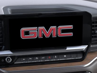 New 2025 GMC Sierra 1500 SLT w/ SLT Premium Plus Package