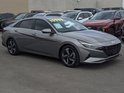 Certified 2021 Hyundai Elantra SEL w/ Convenience + Premium Package
