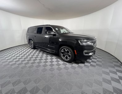 Used 2024 Jeep Wagoneer L Series III w/ Convenience Group I