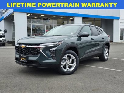 New 2025 Chevrolet Trax LS w/ LS Convenience Package