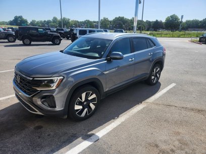 Used 2024 Volkswagen Atlas Cross Sport SE