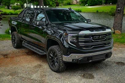 New 2024 GMC Sierra 1500 SLT w/ SLT Premium Plus Package