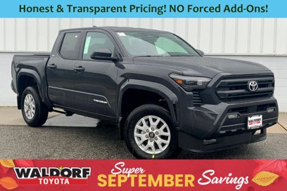 New 2025 Toyota Tacoma SR5