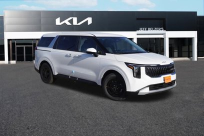 New 2025 Kia Carnival