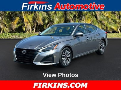 Used 2023 Nissan Altima 2.5 SV