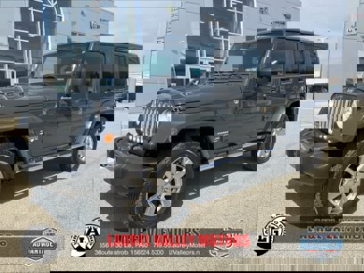 Used 2017 Jeep Wrangler Unlimited Sahara w/ Mopar Chrome Edition Group