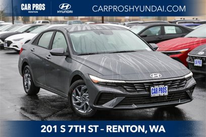 New 2025 Hyundai Elantra Blue