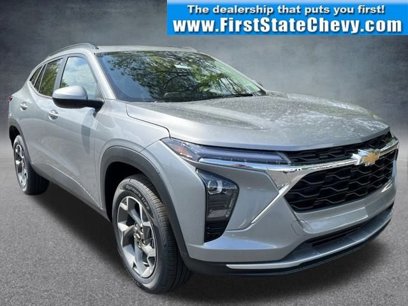 New 2025 Chevrolet Trax LT w/ Sunroof Package