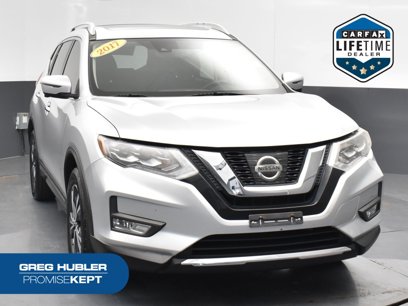 Used 2017 Nissan Rogue SL