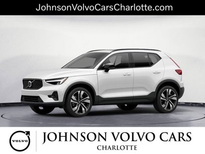 Certified 2025 Volvo XC40 B5 Plus