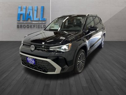 New 2025 Volkswagen Taos SE