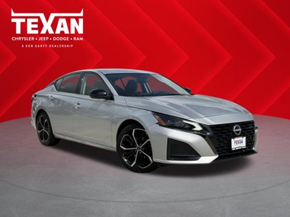 Used 2023 Nissan Altima 2.5 SR