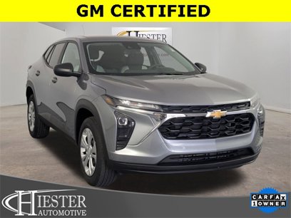 Certified 2025 Chevrolet Trax LS w/ Driver Confidence Package