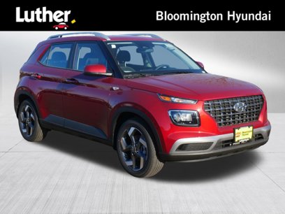 New 2025 Hyundai Venue SEL