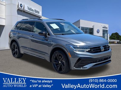 Used 2024 Volkswagen Tiguan SE R-Line