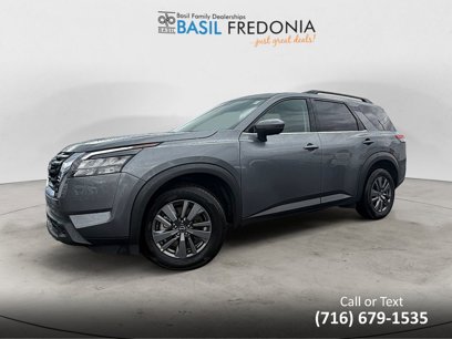 Used 2024 Nissan Pathfinder SV