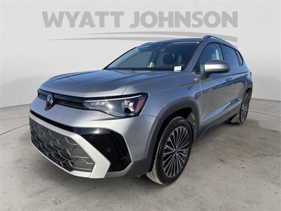 New 2025 Volkswagen Taos SE