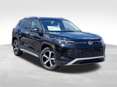 New 2025 Volkswagen Tiguan SE