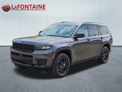 Used 2024 Jeep Grand Cherokee L Laredo