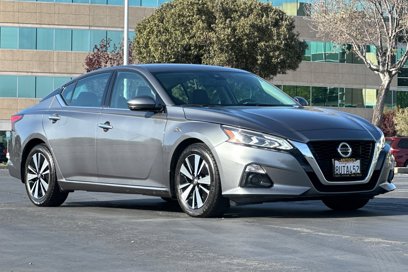 Used 2021 Nissan Altima 2.5 SL