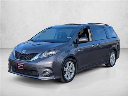 Used 2014 Toyota Sienna SE