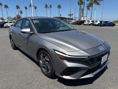 Certified 2024 Hyundai Elantra SEL w/ Convenience Package