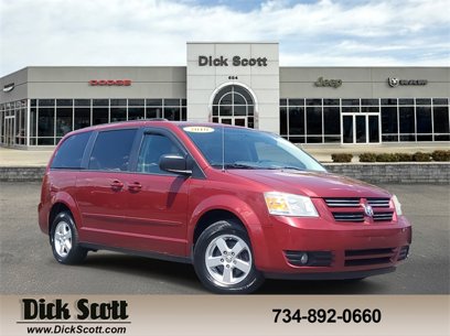 Used 2010 Dodge Grand Caravan Hero w/ Popular Equipment Group