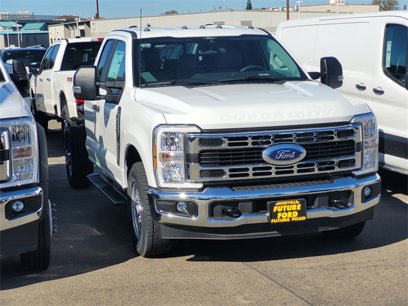 New 2024 Ford F350 XL w/ XL Chrome Package
