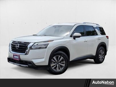 Used 2023 Nissan Pathfinder SL