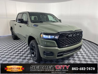 New 2025 RAM 1500 4x4 Crew Cab