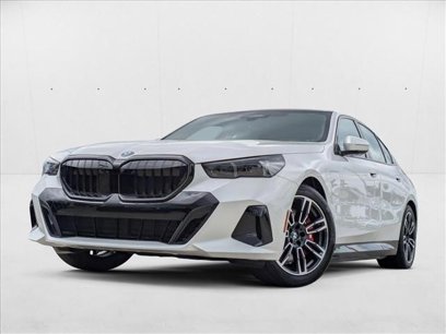 New 2026 BMW 550e xDrive w/ Premium Package
