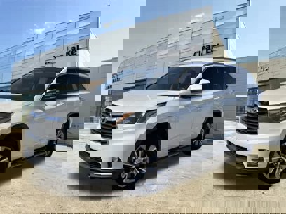 Used 2014 Toyota Highlander XLE