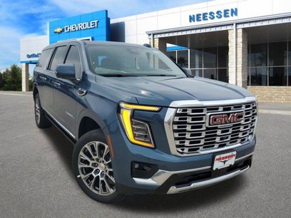 New 2025 GMC Yukon XL Denali w/ Sun & Power Step Package