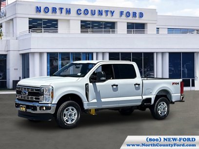 New 2025 Ford F250 XLT w/ FX4 Off-Road Package