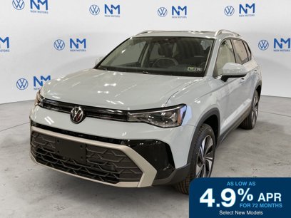 New 2025 Volkswagen Taos SE