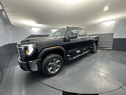 New 2025 GMC Sierra 3500 SLT w/ SLT Premium Package