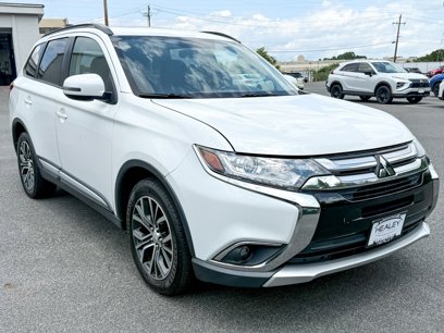 Used 2016 Mitsubishi Outlander SEL