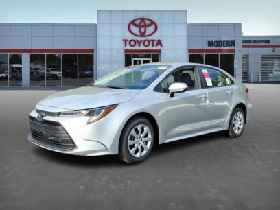 New 2025 Toyota Corolla LE