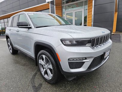 New 2024 Jeep Grand Cherokee Limited 4xe w/ Luxury Tech Group II