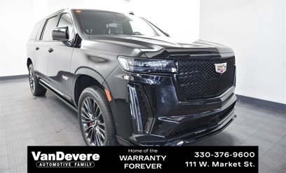 Used 2023 Cadillac Escalade ESV V