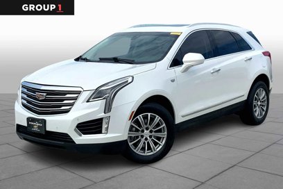Used 2017 Cadillac XT5 Luxury w/ Driver Awareness Package