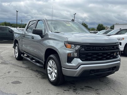New 2025 Chevrolet Silverado 1500 Custom