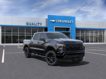 New 2025 Chevrolet Silverado 1500 Custom w/ Turbomax Blackout Package
