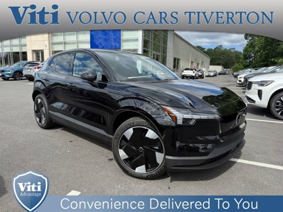 New 2025 Volvo EX30 Plus w/ Protection Package Premier