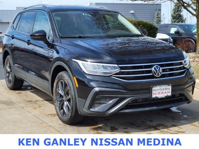 Used 2024 Volkswagen Tiguan SE